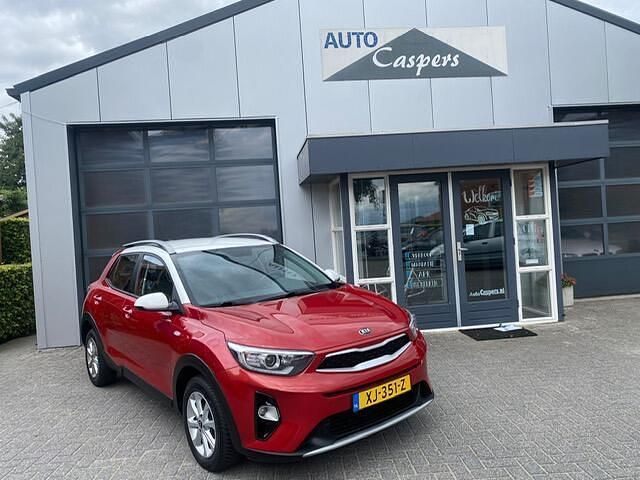 Rood Gebruikt 2018 Kia Stonic SUV | € 13.450 (Eerlijke prijs) - Afbeelding 1/4