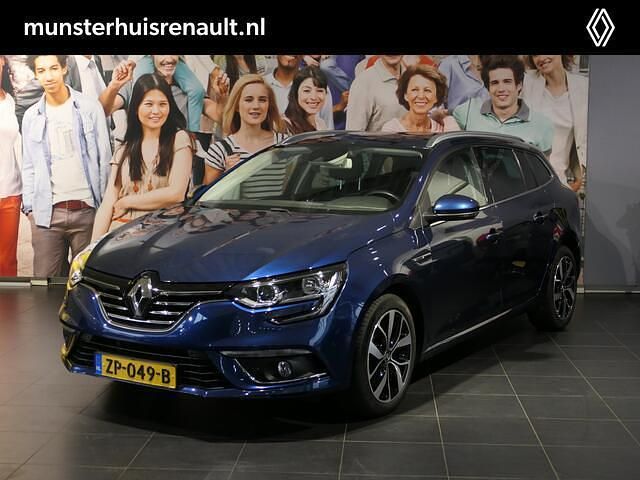 Blauw Occasion 2019 Renault Mégane GrandTour Bose Edition Stationwagen | € 16.950 (Eerlijke prijs) - Afbeelding 1/4
