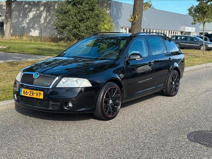 Gebruikt 2008 Skoda Octavia RS | € 2.950 (Eerlijke prijs) - Afbeelding 1/4