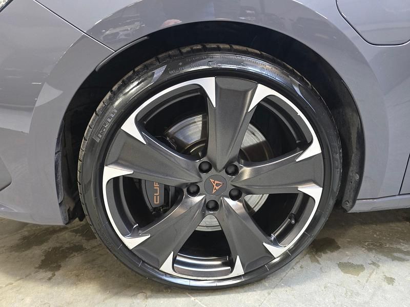 Occasion Cupra Leon VZ 245 PK (180 kW) 2022 Grijs Stationwagen
