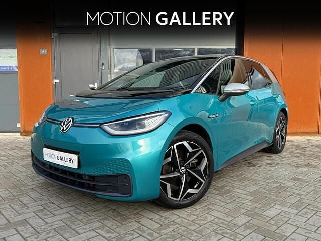 Groen (metallic) Occasion 2020 VW ID.3 Hatchback | € 16.995 (Goede deal) - Afbeelding 1/4
