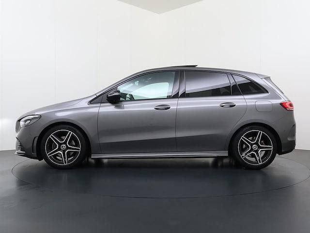 Occasion Mercedes B200 Business 163 PK (119 kW) 2020 Grijs MPV