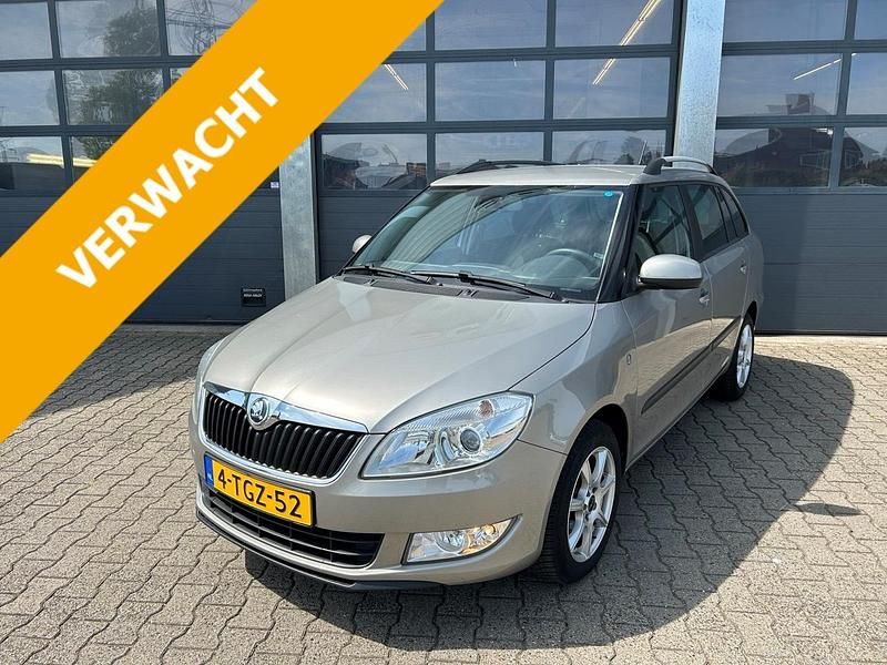 Beige Gebruikt 2014 Skoda Fabia Stationwagen | € 9.430 (Eerlijke prijs) - Afbeelding 1/1