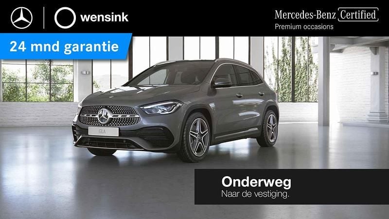 Grijs Gebruikt 2022 Mercedes GLA250 AMG line SUV | € 40.850 (Eerlijke prijs) - Afbeelding 1/4