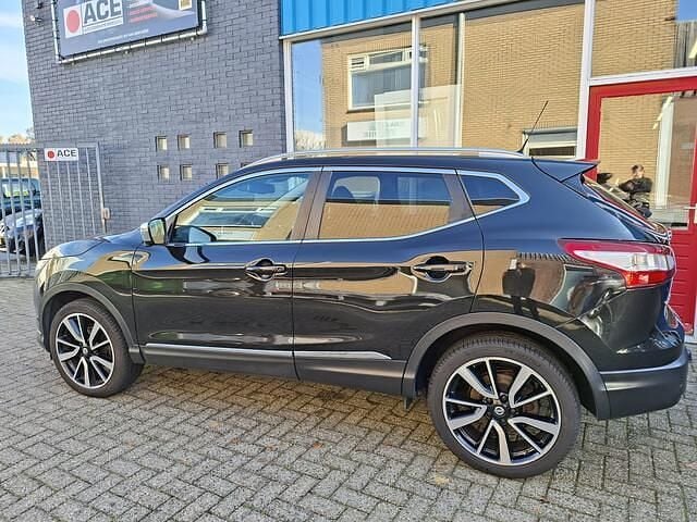 Occasion Nissan Qashqai Tekna 116 PK (85 kW) 2014 Zwart SUV
