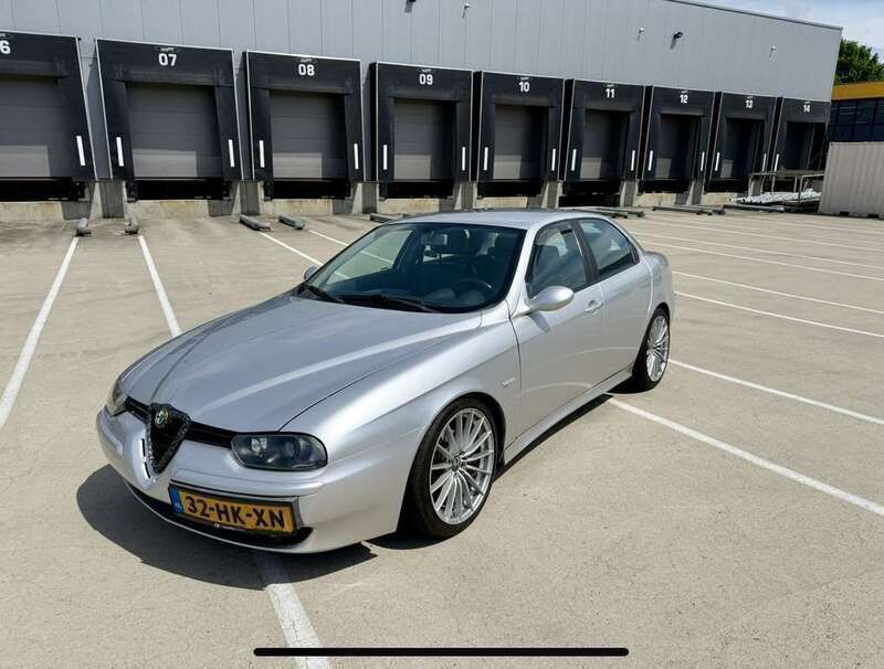 Zilver Gebruikt 1998 Alfa Romeo 156 Sedan | € 5.495 - Afbeelding 1/4