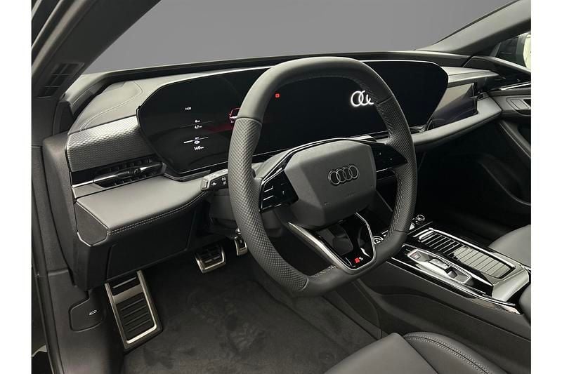 Nieuw Audi A6 e-tron Basis 269 kW (367 PK) 2025 Mythoszwart metallic Hatchback