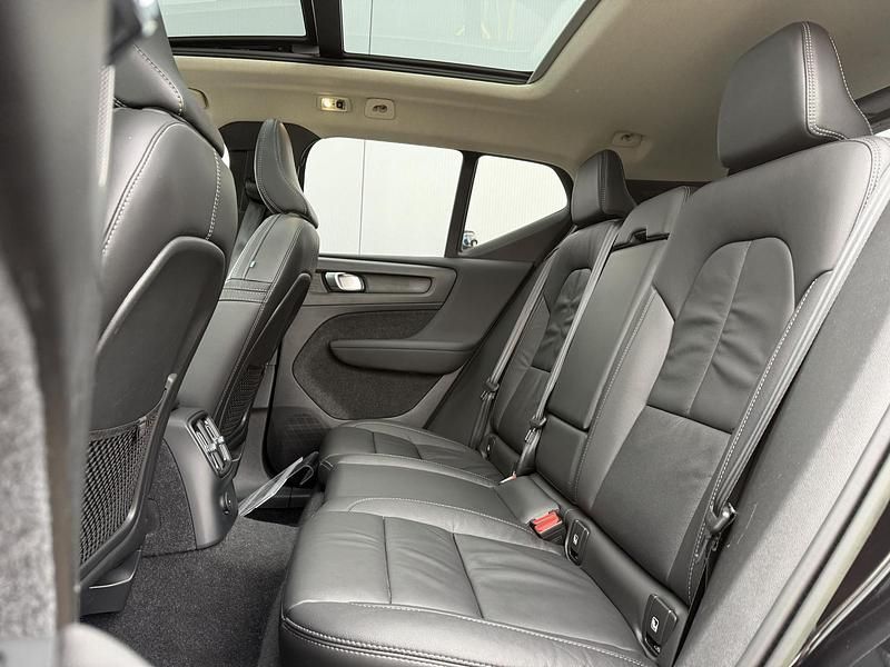 Occasion Volvo XC40 R-Design 2025 Zwart SUV