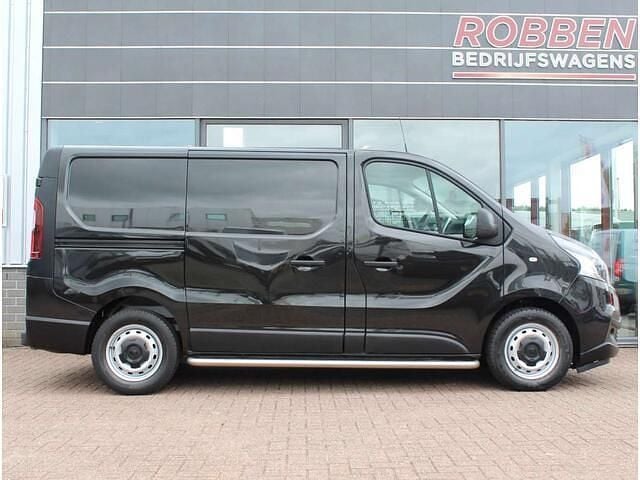 Zwart Gebruikt 2021 Fiat Talento Van | € 14.950 (Goede deal) - Afbeelding 1/4