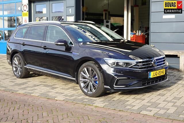 Occasion VW Passat Business 157 PK (115 kW) 2022 Zwart Stationwagen