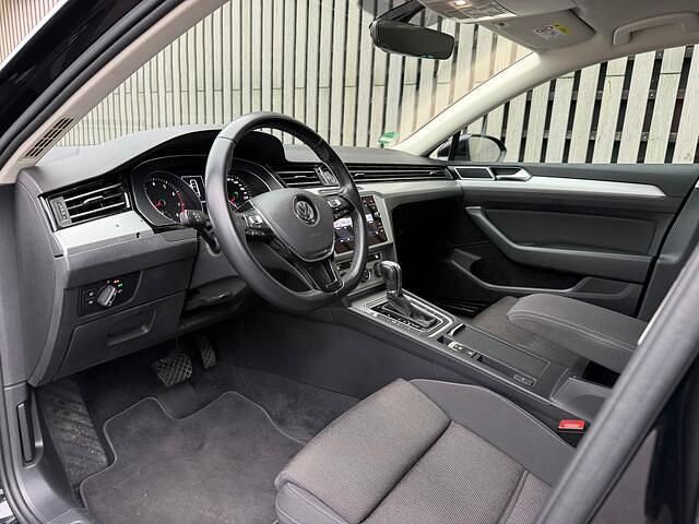 Occasion VW Passat Comfortline 150 PK (110 kW) 2019 Zwart (metallic) Sedan