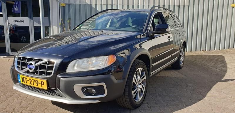 Zwart (metallic) Gebruikt 2013 Volvo XC70 Stationwagen | € 7.950 (Eerlijke prijs) - Afbeelding 1/4