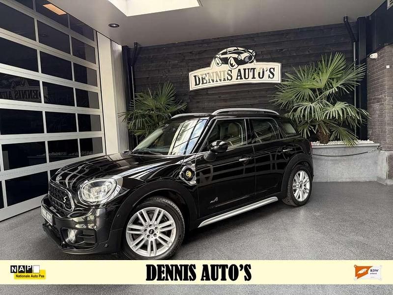 Zwart Gebruikt 2018 Mini Cooper S Countryman Chili SUV | € 20.750 (Eerlijke prijs) - Afbeelding 1/4