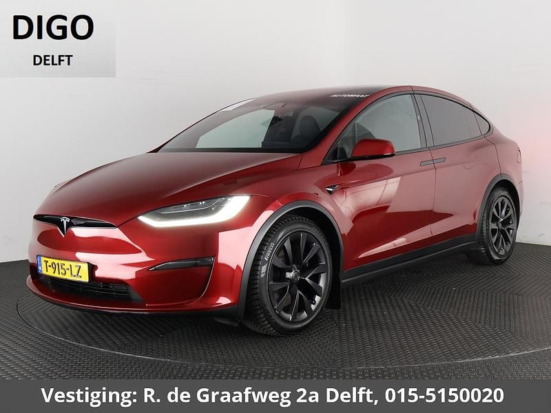 Rood Occasion 2023 Tesla Model X SUV | € 75.000 - Afbeelding 1/3