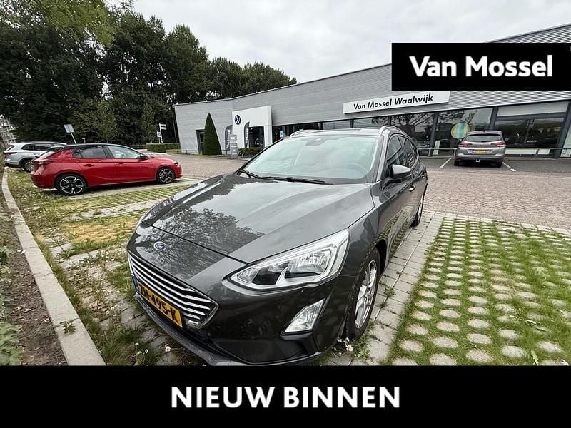 Grijs Gebruikt 2019 Ford Focus Business Edition Stationwagen | € 12.700 (Eerlijke prijs) - Afbeelding 1/4