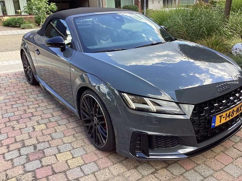 Occasion Audi TT Roadster Competition 197 PK (144 kW) 2020 Grijs Cabriolet