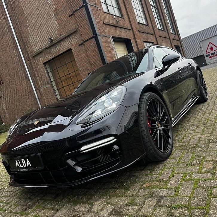 Occasion 2021 Porsche Panamera S E-Hybrid Sport Turismo Sedan | € 79.950 (Eerlijke prijs) - Afbeelding 1/4
