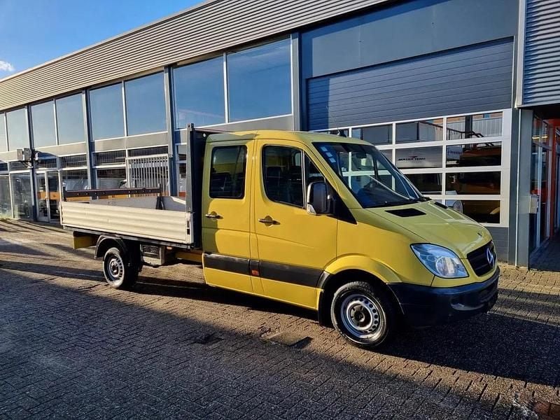 Geel Occasion 2011 Mercedes Sprinter Van | € 12.950 (Super prijs) - Afbeelding 1/4