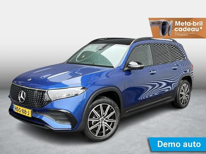 Blauw Gebruikt 2025 Mercedes EQB250+ AMG line SUV | € 51.950 (Eerlijke prijs) - Afbeelding 1/4