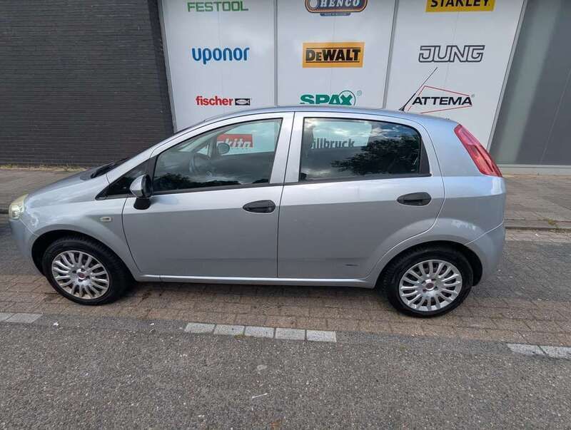 Grijs Gebruikt 2008 Fiat Punto Active Hatchback | € 900 (Goede deal) - Afbeelding 1/4