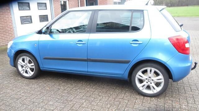 Occasion Skoda Fabia 69 PK (50 kW) 2012 Blauw Hatchback