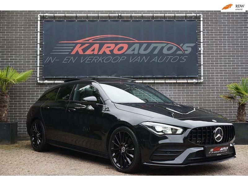 Zwart Gebruikt 2020 Mercedes CLA200 Premium Plus Stationwagen | € 27.950 (Eerlijke prijs) - Afbeelding 1/4