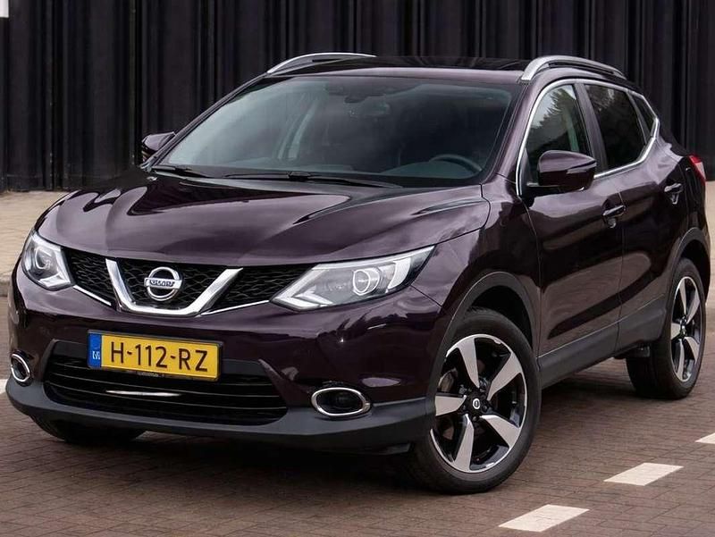 Paars Gebruikt 2015 Nissan Qashqai SUV | € 11.760 (Goede deal) - Afbeelding 1/4