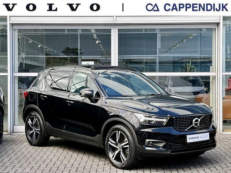 Zwart Gebruikt 2020 Volvo XC40 R-Design SUV | € 33.799 (Eerlijke prijs) - Afbeelding 1/4