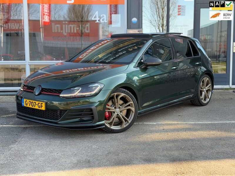 Groen Gebruikt 2019 VW Golf VII GTI Hatchback | € 28.450 (Goede deal) - Afbeelding 1/4