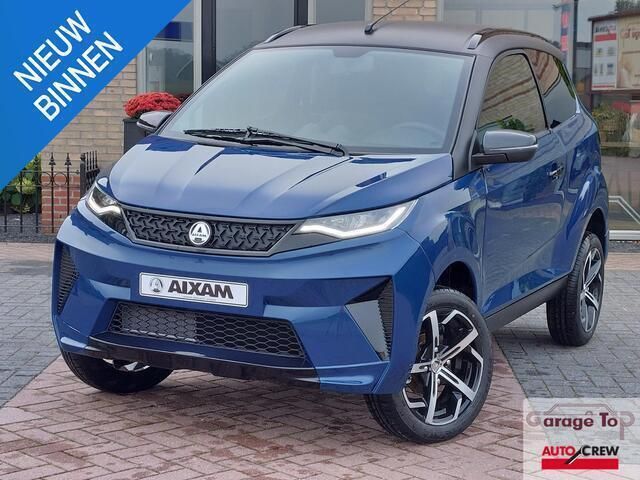 Blauw Nieuw 2024 Aixam Crossover Premium Hatchback | € 19.206 - Afbeelding 1/4