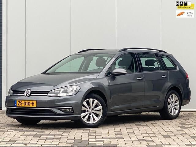 Occasion VW Golf VII Trendline 116 PK (85 kW) 2019 Grijs Stationwagen
