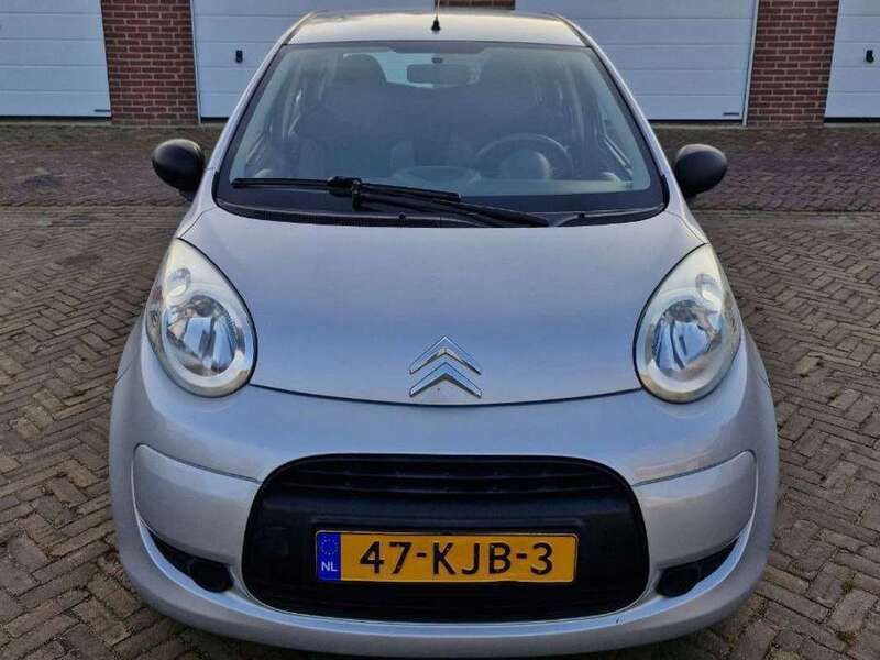 Zilver Gebruikt 2009 Citroën C1 Hatchback | € 1.795 (Goede deal) - Afbeelding 1/4