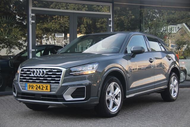 Grijs Gebruikt 2018 Audi Q2 Sport SUV | € 17.950 (Eerlijke prijs) - Afbeelding 1/4