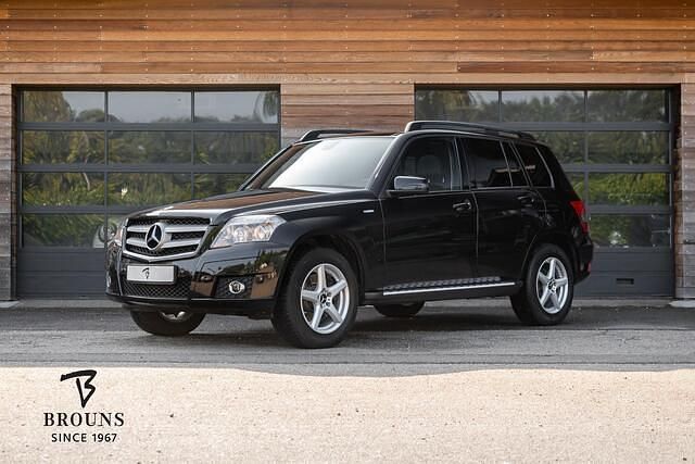 Zwart, metallic lak Gebruikt 2010 Mercedes GLK220 SUV | € 10.950 (Goede deal) - Afbeelding 1/4