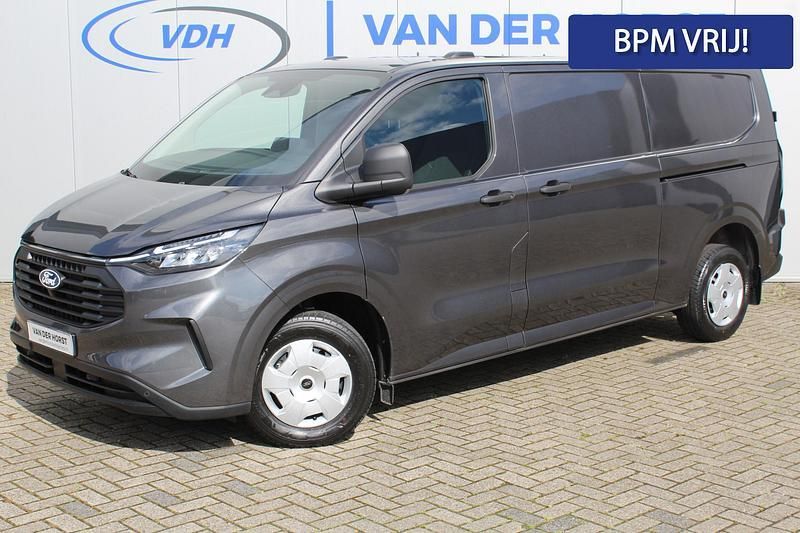 Grijs Gebruikt 2024 Ford Transit Custom Trend Van | € 35.950 (Duur) - Afbeelding 1/3