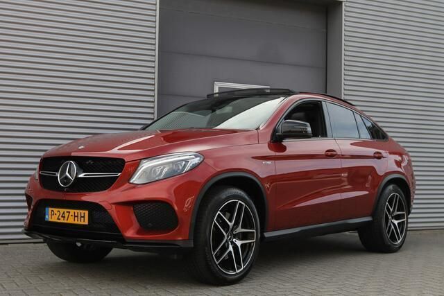 Rood Gebruikt 2016 Mercedes GLE43 AMG AMG SUV | € 47.999 (Iets duurder) - Afbeelding 1/4