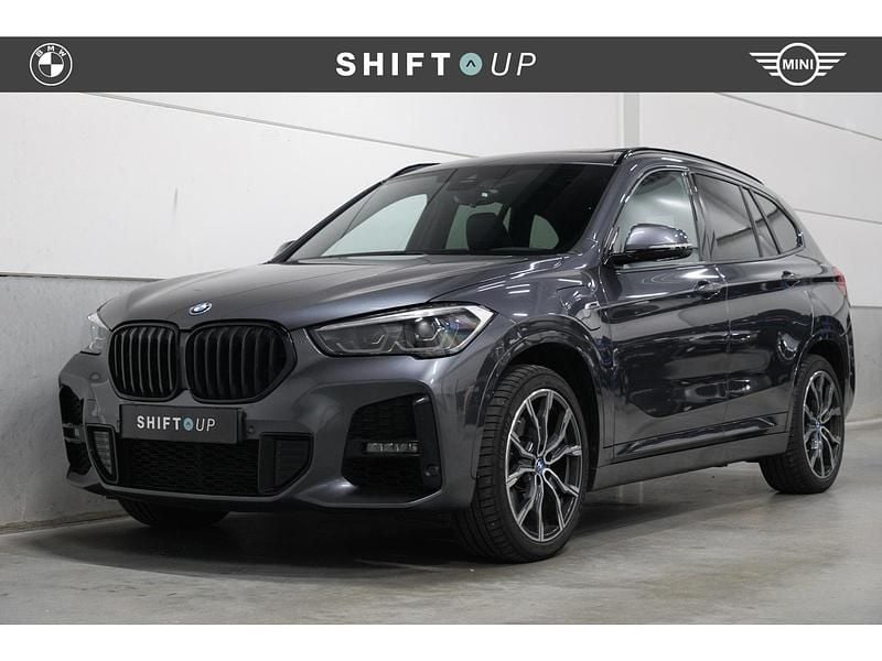 Grijs Gebruikt 2022 BMW X1 M Sport SUV | € 35.940 (Duur) - Afbeelding 1/3