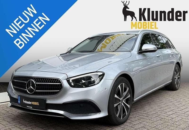 Zilver Gebruikt 2022 Mercedes E300 Avantgarde Stationwagen | € 29.950 (Super prijs) - Afbeelding 1/4
