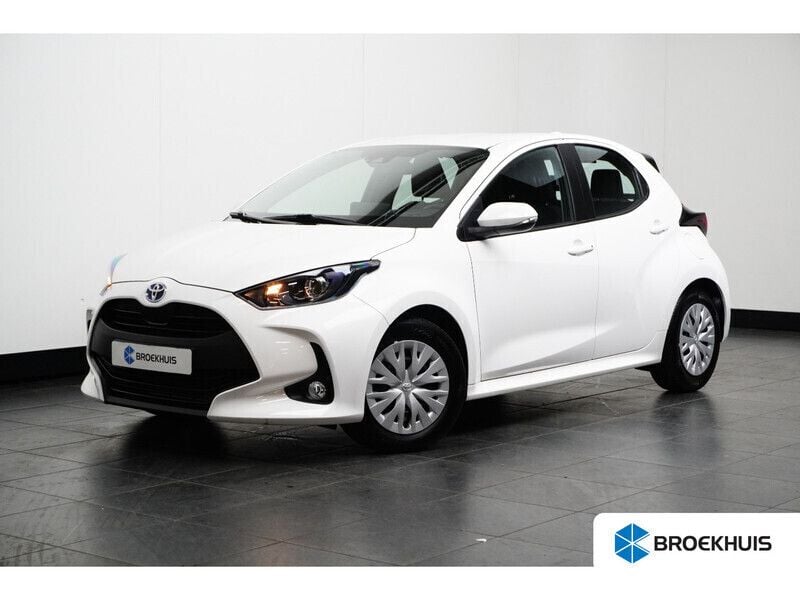 Wit Gebruikt 2022 Toyota Yaris Hybrid Active Hatchback | € 20.950 (Eerlijke prijs) - Afbeelding 1/4