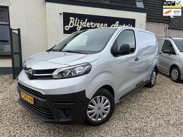 Grijs Gebruikt 2017 Toyota Proace Comfort Van | € 10.950 (Goede deal) - Afbeelding 1/4