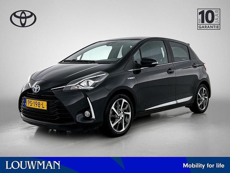 Occasion Toyota Yaris Hybrid Premium 99 PK (72 kW) 2017 Zwart Hatchback