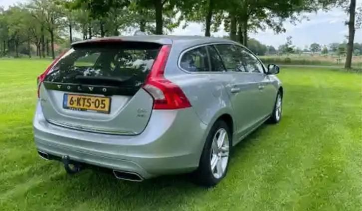 Occasion Volvo V60 215 PK (158 kW) 2013 Stationwagen