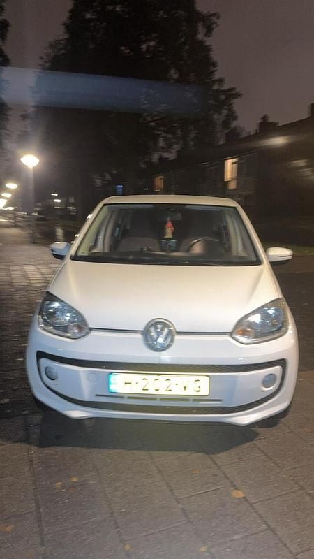 Occasion VW up! high up! 68 PK (50 kW) 2013 Wit Hatchback