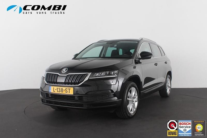 Zwart Occasion 2021 Skoda Karoq Style SUV | € 23.950 (Eerlijke prijs) - Afbeelding 1/4