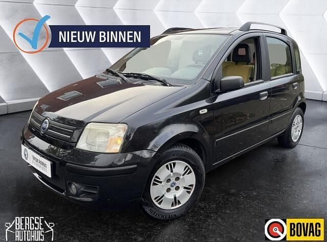 Zwart Gebruikt 2005 Fiat Panda Dynamic Hatchback | € 1.490 (Eerlijke prijs) - Afbeelding 1/4