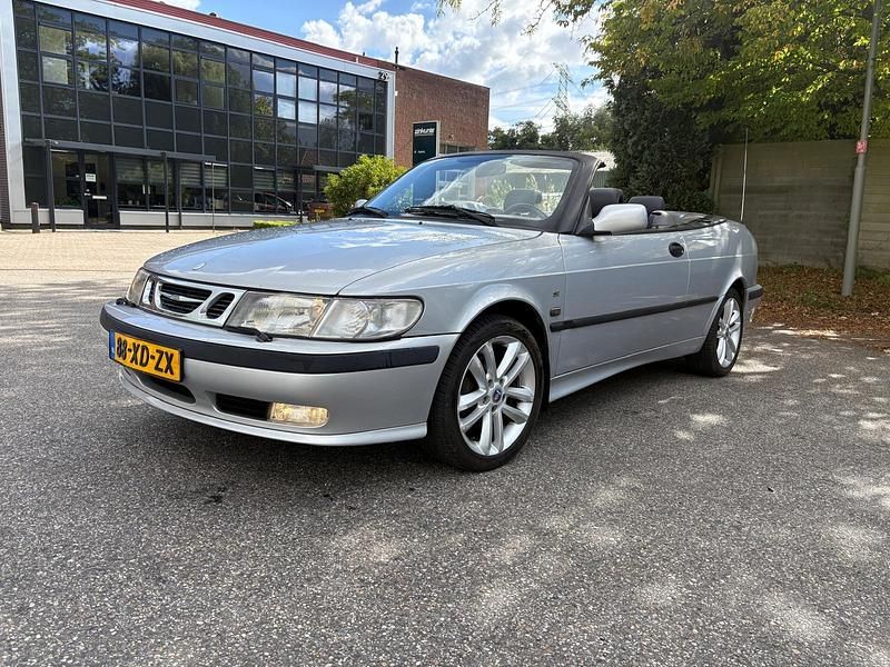 Grijs Occasion 2000 Saab 9-3 Cabriolet Cabriolet | € 1.950 (Eerlijke prijs) - Afbeelding 1/4