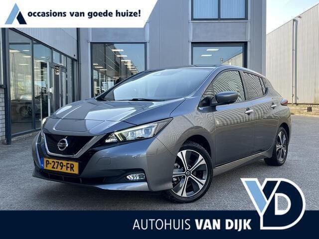 Grijs Gebruikt 2022 Nissan Leaf Tekna Hatchback | € 16.950 (Eerlijke prijs) - Afbeelding 1/4