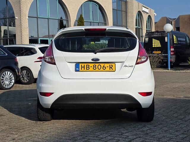 Occasion Ford Fiesta Style 65 PK (47 kW) 2015 Wit Hatchback