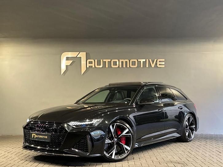 Zwart (metallic) Gebruikt 2021 Audi RS6 Stationwagen | € 99.890 - Afbeelding 1/3