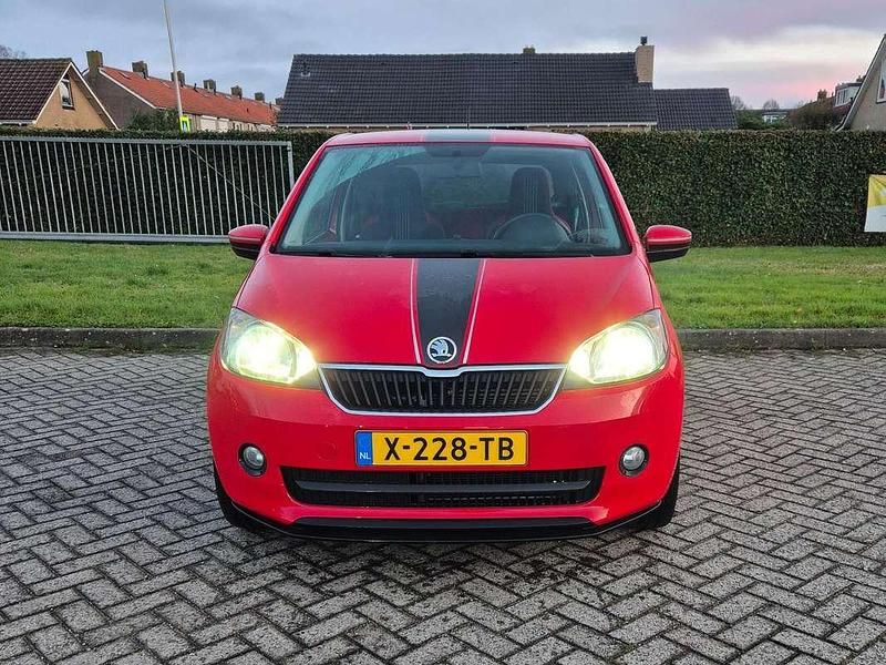 Rood Gebruikt 2014 Skoda Citigo Sport Hatchback | € 6.250 (Goede deal) - Afbeelding 1/4